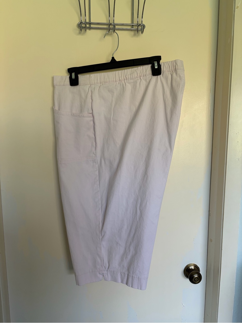 Just My Size Pale Pink Pull-On Capris - Picture 3 of 8